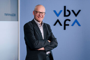 Simon Werren - Berufsbildungsverband der Versicherungswirtschaft | VBV